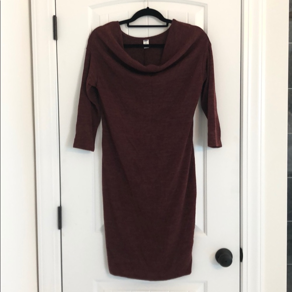 Old Navy Maternity Dress